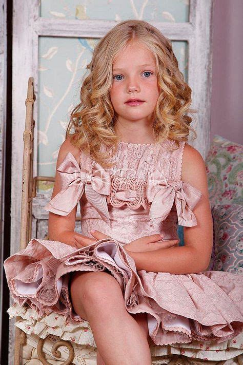Top 100 Young Model.